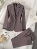 En Stock 2026 Nuevo Conjunto de Traje para Mujer para el Trabajo, Moderno Casual Estilo Europeo y Americano, Chaqueta y Pantalones de Dos Piezas de Corte Entallado