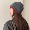 Gorro Tejido de Estilo Japonés para Mujer con Cordón y Borde Enrollado para Otoño e Invierno, Gorro Versátil para el Frío que Protege las Orejas, Gorro de Lana que Adelgaza el Rostro