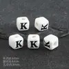 Cuentas Cerámicas Cuadradas de 8 mm con Letras y Agujeros Verticales, Materiales para Manualidades Infantiles, Cuentas Sueltas, Forma de Corazón, 26 Letras, Accesorios para DIY, Pulsera
