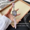 Pulseira de Couro de Trevo de Quatro Folhas em Cobre Adequada para Apple Watch Séries S10 S11, Huawei Gt6 Fit4, Xiaomi 10