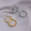 Novos Brincos Argola Grandes Dourados com Prata Quebrada Estilo Popular 2025 para Mulheres, Luxo Acessível e Brincos de Alta Qualidade, Argolas Lisas Únicas