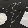 Dior/Dior Nueva Versión de Alta Gama Transfronteriza Collar Finamente Elaborado de Nariz de Cerdo Cd para Mujer, Estilo de Lujo Venta al por Mayor