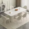 Mesa de comedor negra simple, acabado mate, adecuada para apartamentos pequeños, una mesa de comedor elegante y con estilo para uso doméstico