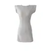 Estilo francés estilo puro deseo vestido de punto pequeño para mujer elegante ajustado falda de cadera diseño adelgazante sentido de diseño falda de nicho