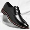 Zapatos de Cuero Oxford para Hombre Puntiagudos para Traje Cruzados Talla Grande Versión Europea Zapatos de Negocios Venta Directa de Fábrica Dropshipping