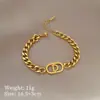 [Acero de titanio para todo el cuerpo] Pulsera de cadena con letra D personalidad minimalista Dongdaemun femenina Red social retro Amigas