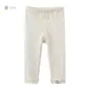 Leggings para Niña Pantalones de Bebé Pantalones Largos para Bebé Pantalones para Niños Calcetines para Niños al por Mayor Ropa de Abrigo para Primavera y Otoño Nuevo Ajuste Delgado