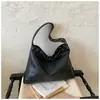 Bolso de hombro popular para mujer de gran capacidad, nuevo bolso versátil 2026 para hombro y cruzado, bolso tipo cubo moderno y sencillo