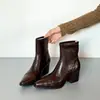 Botines Cortos de Invierno Estilo Coreano Puntiagudos Tacón Grueso Elásticos Tacones Altos Botas Adelgazantes Estilo Retro Tela Elástica Negra Tobillo 6cm