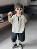 0666 Traje de Verano sin Mangas para Niños, Conjunto de Dos Piezas de Chaleco Holgado Estilo Coreano para Niños, Nuevo Estilo Delgado de Moda para Verano 2026