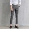 Pantalones de traje negros pequeños para hombre, hasta los tobillos, rectos, ajustados, de corte pequeño, informales, estilo coreano, modernos, para hombre.