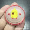 Versão de Teste de Amostra de Acessórios para Roupas Infantis, Etiqueta Plástica Redonda de Pato Amarelo Cartoon, Carimbo de Borracha Macio, Patch Lavável