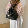 Bolso de mano para mujer, mochila de viaje de gran capacidad, bolso bandolera con cadena en contraste de color, bolso tipo cubo para otoño e invierno, novedad de 2024