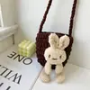 Ins outono e inverno Novo estilo coreano feito à mão trançado coelho fofo balde crossbody acessórios bolsa pequena atacado