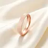 Anillo de acero de titanio mate estrellado de lujo de alta gama para mujer, moderno y versátil, anillo liso popular de nicho para parejas