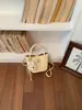 Bolso tipo cubo de comercio exterior súper popular para mujer, nuevo modelo 2026, diseño único, exquisito y versátil, adecuado para el uso diario, bolso de hombro y cruzado