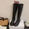 Botas Planas 2026 Botas Elásticas Diseño Versátil Mango Nuevas Adelgazantes Punta de Bota Botas Largas Nicho Otoño Invierno Europeas Americanas Mujer