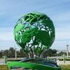 Acero Inoxidable Hueco Bola Luminosa Escultura Cubo de Rubik Jardín Paisaje Arte Bola Metal Moderno Cobre Adornos Decorativos