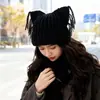 Gorro Cálido de Orejas de Gato con Borlas para Otoño e Invierno para Mujer, Gorro de Lana de Comercio Exterior Transfronterizo, Gorro Versátil para el Frío, Lindo Gorro de Punto para Estudiantes