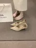 Primer Encuentro: Zapatos Mary Jane de gamuza, suaves y elegantes, con punta fina, estilo slip-on y suela suave para un uso cómodo, nueva colección otoño 2026