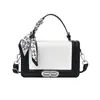 Bolsa de Mão Pequena Estilosa Nova da Primavera 2026 Bolsa Feminina Tendência Bolsa de Ombro Transversal Fashionable Bolsa de Mão Quadrada Pequena Chique