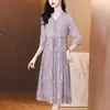 Qwfs7726 Elegante Vestido Bordado para Mujer 2026 Verano Nueva Moda Elegante Vestido de Largo Medio que Realza la Cintura