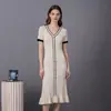 Vestido de Punto con Cuello en V Cruzado, Manga Larga, Botones al Frente, Cintura Ajustada, Suéter de Otoño para Mujer, Falda con Volantes, Ajustado, Nuevo Estilo 2026