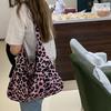 Bolso de Lona con Estampado Floral de Leopardo Dongdaemun Corea del Sur para Mujer Estilo Mismo que Caperucita Roja Bolso de Hombro Estampado para Estudiantes Lona para Mujer