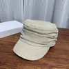 Sombrero de Equitación Plegado Estilo Japonés para Mujer, Estilo Delgado de Primavera y Verano, Sensación de Alta Gama, Adelgazante del Rostro, Moderno, Versátil, Sombrero de Pato Estilo Británico Retro