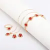 Joias Europeias e Americanas de Nova Moda Conjunto de Brincos, Pulseira, Colar e Anel em Forma de Coração Vazado com Diamantes Coloridos, Vendendo Bem em Várias Fronteiras