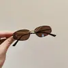 2026 Nuevo Modelo Metal Color Degradado Tendencia Unisex Ojo de Gato Moda Europea y Americana Personalidad Tendencia Protección Solar Gafas de Sol