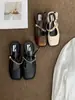Sapatos Mary Jane de Couro com Saia Novos Versáteis 2025 Celebridade da Internet Estilo Coreano Sapatos de Verão Estilo Ins Moda de Viagem