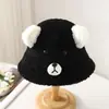 Venta al por mayor 25 Años Otoño e Invierno Nuevo Disparo Real Sombrero de Pescador Engrosado Estilo Extranjero Resistente al Frío Dibujo Animado Lindo Orejas de Oso Felpa