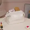 Bolsa de Cosméticos Gigante Nuvem de Grande Capacidade Feminina Camada Dupla Portátil Impermeável Nova 2025 Bolsa de Viagem Necessaire