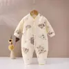 Gaze de Algodão Puro Enrugado 40g Algodão Fino Bebê Recém-Nascido Outono e Inverno Macacão Sem Costura Pinça de Roupa Roupa de Bebê de Algodão