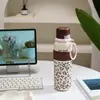 Taza aislada de doble pared con estampado de leopardo, gran capacidad, taza de café de acero inoxidable 316, diseño elegante, taza de viaje portátil para mujer