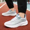 Tênis esportivos masculinos de marca, malha respirável de verão, antiderrapantes, leves, casuais para corrida, com cadarço, malha grande, para viagem