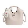 Bolso de Mano de Oficina Súper Popular para Mujer, Nuevo Bolso de Hombro de Cuero Granulado de Moda Temporada de Primavera 2026, Bolso Cruzado Tipo Cubeta para Viajar