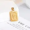 Medalla Cuadrada de Cobre Electroplateado Nueva Europea y Americana Colgante de 26 Letras Inglesas Colgante de Medalla de Oro Hecho a Mano DIY Suministro Transfronterizo Venta al por Mayor