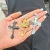 Joyería Europea y Americana Colgante en Forma de Cruz de Acero de Titanio Personalizado Punk Retro Moderno Retrato de Cruz Masculina Colgante de Acero Inoxidable