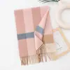 Bufanda de Lana Personalizada con un Toque de Lujo, Versátil para Hombres y Mujeres, Engrosada para Otoño e Invierno, Nueva Bufanda Cálida para el Cuello con Parches de Cuadros