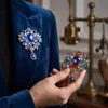 Exquisito broche grande de cristal con diamantes de imitación de aleación retro, ideal para combinar con todo, ideal para el día a día de las mujeres.