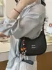 Bolso Retro Estilo Coreano Bajo el Brazo para Mujer 2026 Nuevo Otoño e Invierno Lujo Ligero Nicho Bolso de Hombro Cruzado de Alta Gama para Mujer