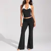 Nuevo conjunto de yoga de encaje con bloques de color para mujer, traje de entrenamiento de Pilates con sensación de piel nude, top de yoga fitness con cuello halter