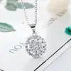 2020 Nueva Moda Mismo Estilo de TikTok Celebridad de Internet Collar Giratorio Colgante Giratorio para Mujer Circonita Acero de Titanio Moda Cadena para Clavícula