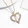 Colar Versátil de Coração com Letra Estilo Luxo Leve para Mulheres, Presente da Moda de Nicho para o Dia dos Namorados Chinês para Namorada, Presente para Mãe