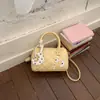 Bolsa Transversal Fofa de Bolinhas Fresca e Doce para Mulheres, Bolsa de Mão Estilo Coreano, Novo Modelo 2026, Bolsa Versátil de Nicho para o Dia a Dia
