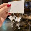 B549 Pendientes de aro de flores de hadas súper personalidad combinable colgante de cristal flor pequeña pendientes Mori pendientes elegantes