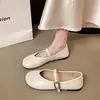 Sapatos Mary Jane femininos de sola reta, nova coleção de outono 2026, perfeitos com saias, estilo versátil e delicado, mocassins
