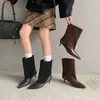 Novas botas de salto alto bico fino estilo europeu e americano, botas de moda de salto baixo para comércio exterior transfronteiriço, botas Martin versáteis para outono e inverno